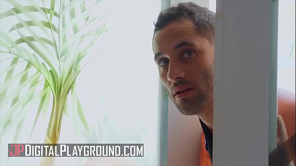 Download Video - Sexy Blonde &lpar;Kali Roses&rpar; Knows How to Handle A Big Cock - Digital Playground