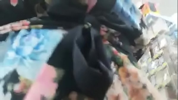 Sexy masturbation in a dressing room of a shop like I'm not slutty