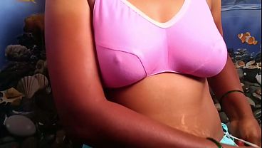 ammu showing huge boobs bathroom
