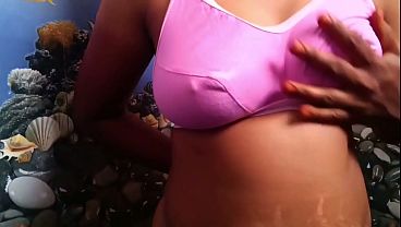 Download Video - ammu showing huge boobs bathroom