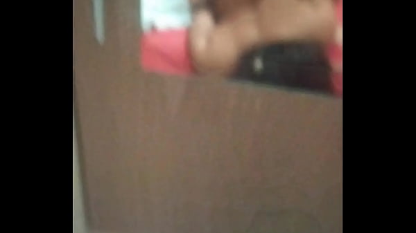 Download Video - Indiana bunduda chama vizinho dotado pra foder sua buceta enquanto marido trabalha