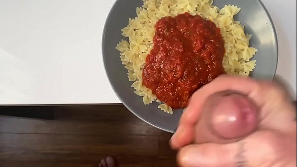 I EAT MY MAN'S CUM PASTA AND I LOVE IT!