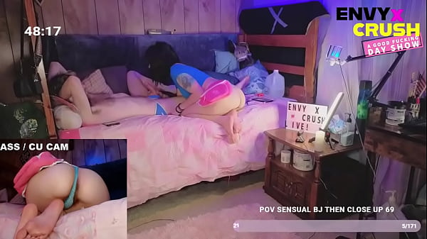 Cam girls stud premature ejaculates live