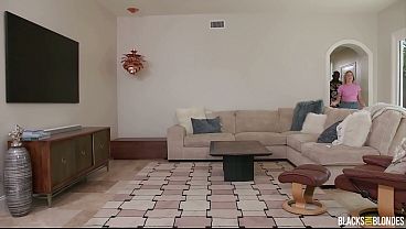 DOGFART Jill Taylor Rides Her Way Out of the Friendzone