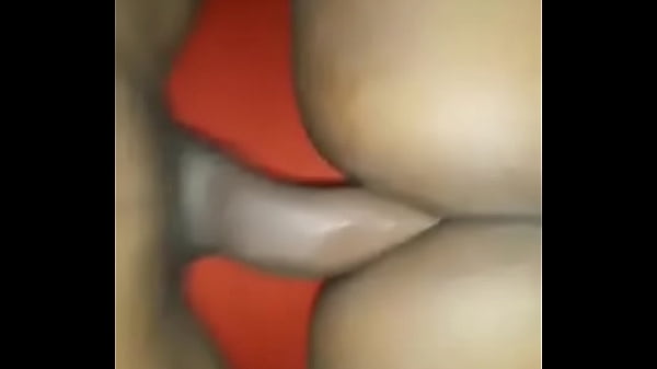 Download Video - Zumira peida no meu pau&excl;