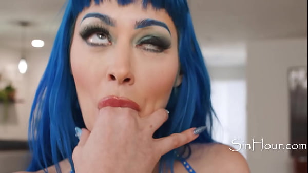 Jewelz Blu: Push It Into My Fucking Pussy, Pierce Paris: Like That?