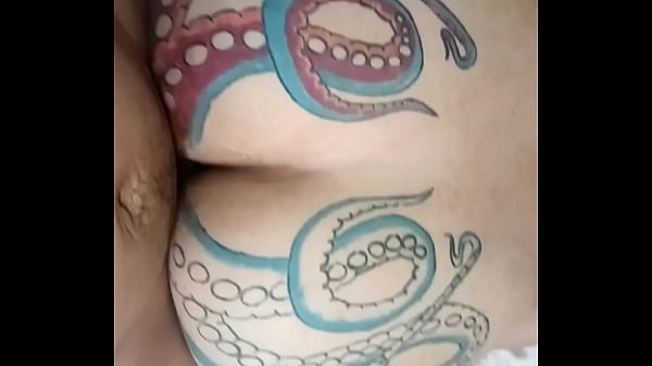Mi cuñado me da duro en cuatro