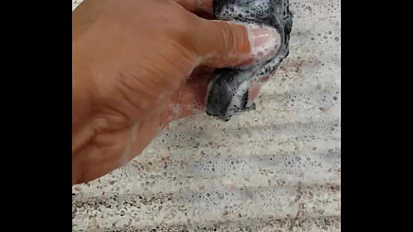 Washing the thong 61 sec
