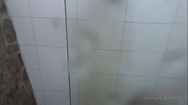 thumb shower