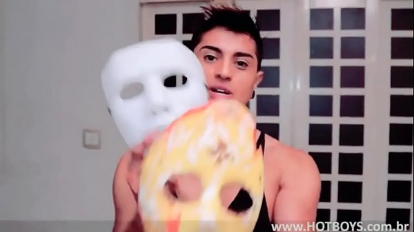 Download Video - Dois Super Dotados Misteriosos de 23cm e 24cm pra Gozar dentro&period;