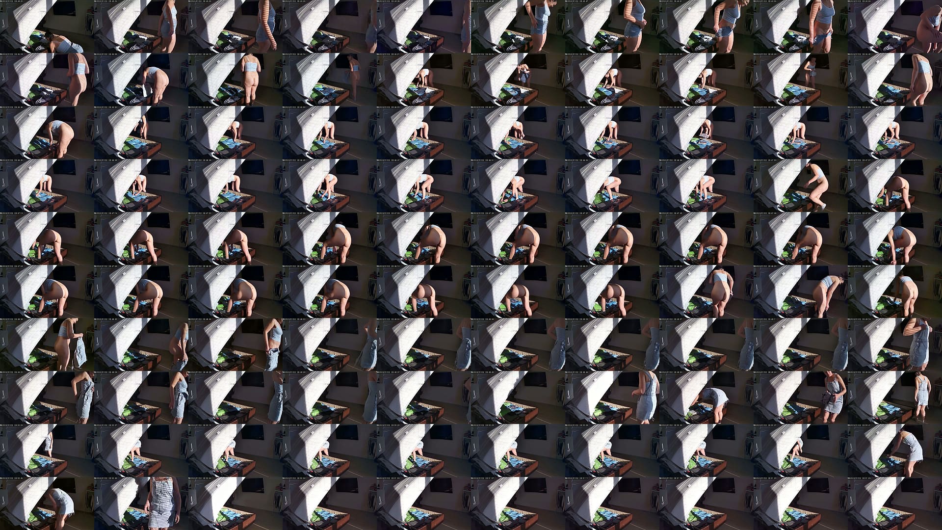 The video was obtained from a hacked surveillance camera. 预览图
