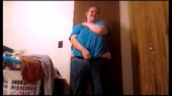 Jolie Belle-Mère Se Déshabille Et Suce Bien Dur Puis Avale Tout