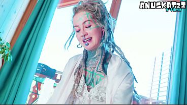 Tattooed pornstar in Lingerie DP herself with Crazy dildos