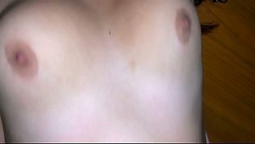 Download Video - madrastra  Caliente Se Prueba Lencer&iacute;a Antes De Su Cita Y En Su Lugar Recibe Una follada de su hijastro