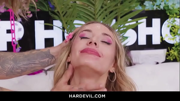 EMILY JADE Deepthroat & Rough Fuck