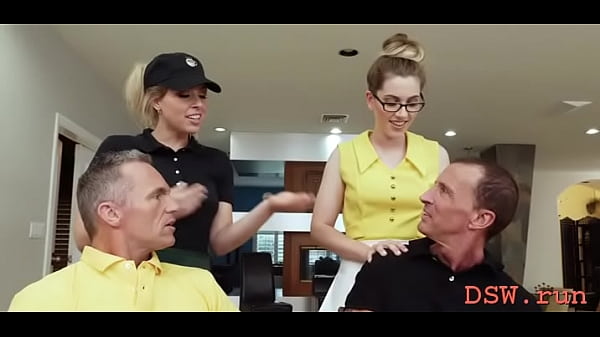 Das Heiße Junge Mädchen Zoey Monroe Erobert Ein Riesiges Schätzchen
