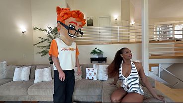 Rhae Woods Showed Up to Clean but Sucked My Dick Instead