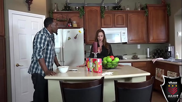 Horny Hunk Rome Major In Threesome With The Maid Who Works For Sperm!