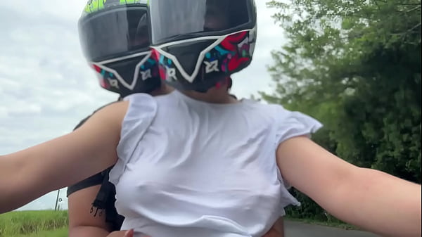 I Picked Up My Favorite Client From DIDI Without A Bra And Touched My Big Tits Again