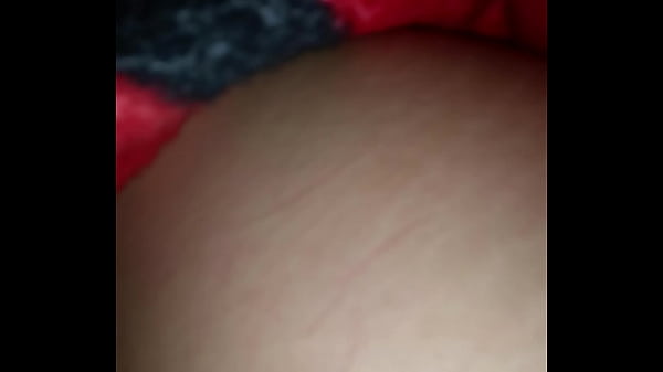 thumb girlfriend d