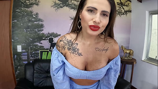 Jully Souza on her first time at the mansion