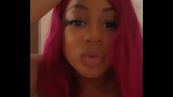 Ma chatte est toute serrée