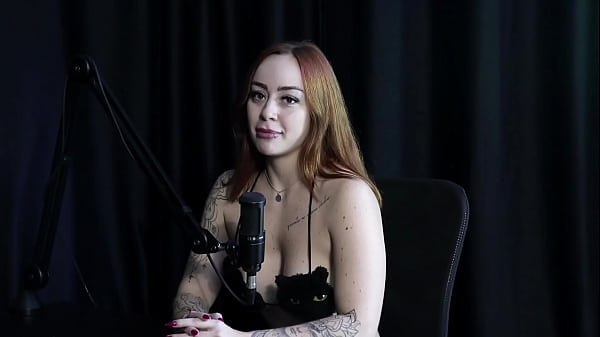 She went from being a personal trainer to a porn content creator, told her family and was always judged, and considers herself sexual - Thaisa Redvelvet (WATCH ON: SHEER/RED)