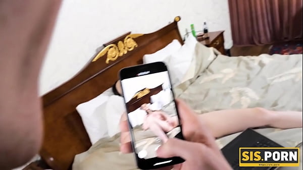 .PORN. Chick is sick of loneliness and tries stepbro sexual skills in practice