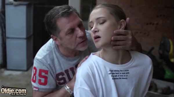 Download Video - Gradpa fucks tight and wet teen pussy with cumshot in her mouth