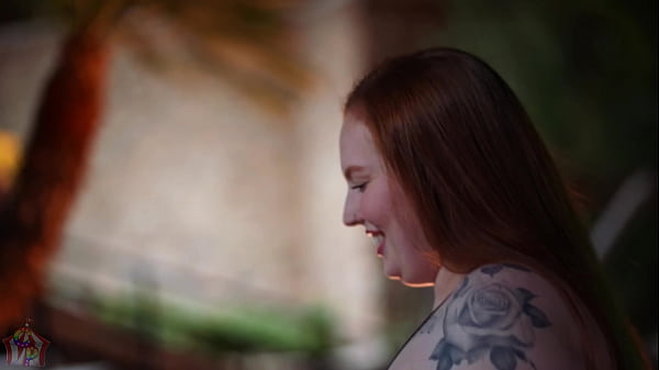 Mia Dior Finds A Big Dick Man Attractive At A Five Star Restaurant And Fucks Him In His Hotel All Night