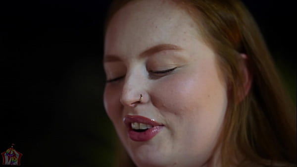 Mia Dior Finds A Big Dick Man Attractive At A Five Star Restaurant And Fucks Him In His Hotel All Night