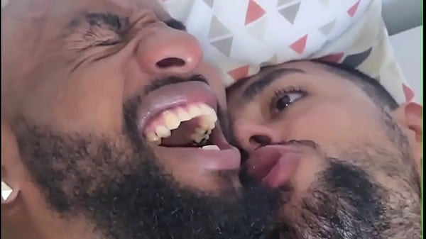 @DylanBarrows4 veio nos visitar levou Pauladas...