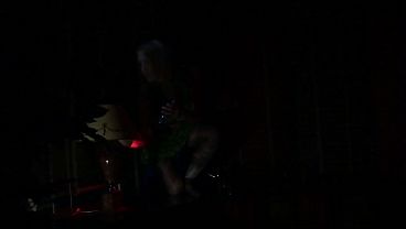 軟体フェラ抜き、大開脚マングリ返しetc次々と繰り出される、アクロバティックな軟体エロプレイに絶頂！