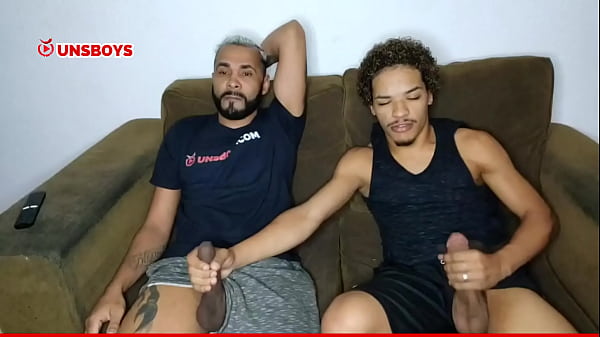 Tes&atilde;o de Machos Casados | Assista completo