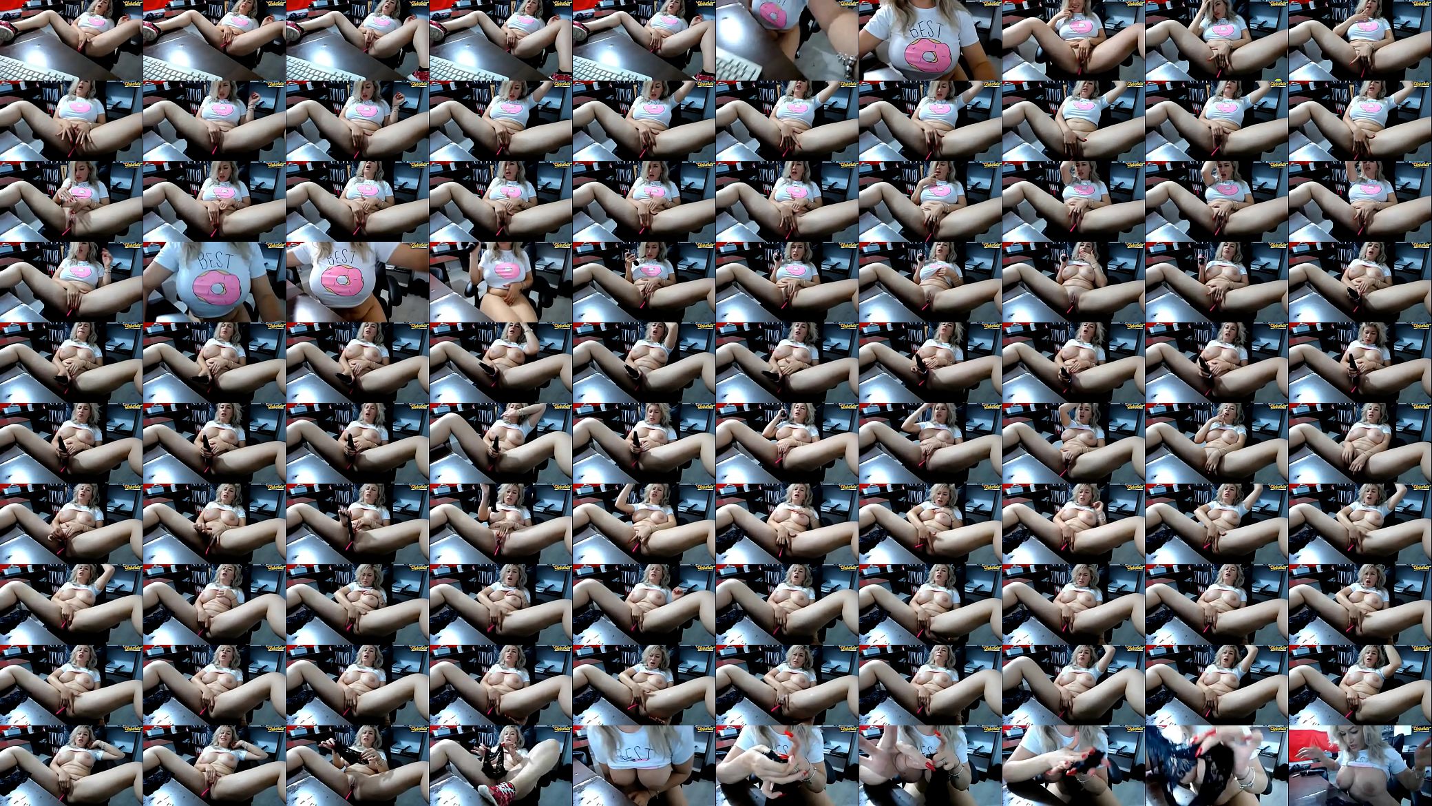 Lisa2018 squirt on the table 预览图