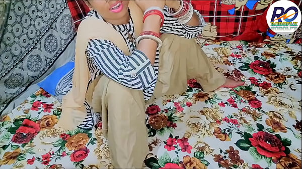 Download Video - Bhabhi called brother-in-law secretly to get her pussy fucked&comma; Hindi audio Claire Vaise