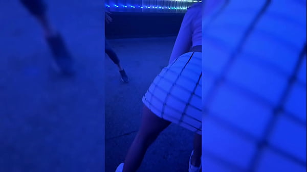 Download Video - depois da balada transamos dentro do uber e o motorista ficou so de olho