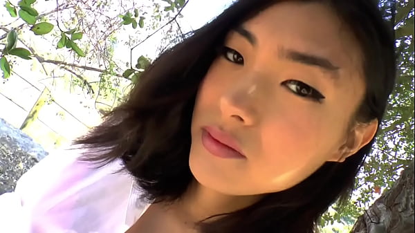 Transexuelle Yuri Myeon Cums