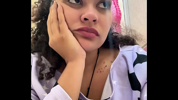 Gassy Milk-Intolerant Girl on the Toilet and Farting