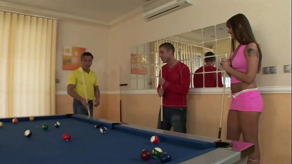 Vanessa Lane Share Pie With Her Boyfriend Then Shares His Dick