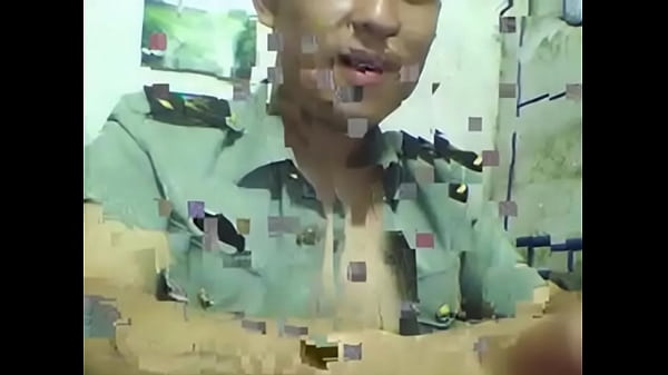 Download Video - 和士兵的视频  27min