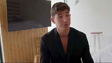 PEE HARDCORE GANGBANG BBC TO THE SLUT HAILEY HOPE WE ALL PEE OVER HIM