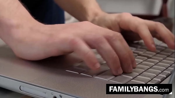 Download Video - FamilyBangs&period;com ⭐ Dummie Milf Call her IT Stepson to Fix the Computer and her Sloppy Pusy&comma; Sophie Ryan&comma; Alex Jett