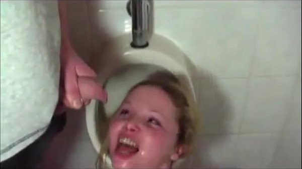 Fat bitch swallow pee