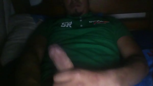 mastubandome yo en mi casa