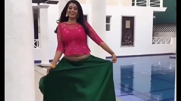 priya's cute belly 65 sec