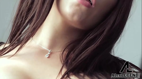 Busty Aussie Beauty Kiara Edwards Gets Alex Legend's Cum On Her Pussy!