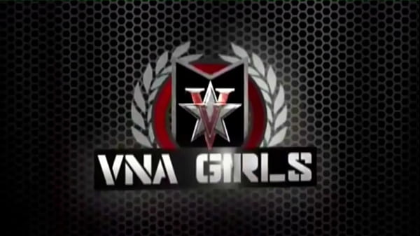 A Oily Bubble Ass! Sara Jay Fucks That Glass Toy! MILF Alert!