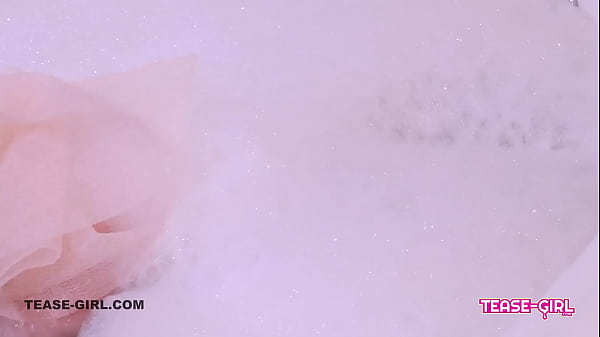 Sexy Brunette Teen takes a sexy bath