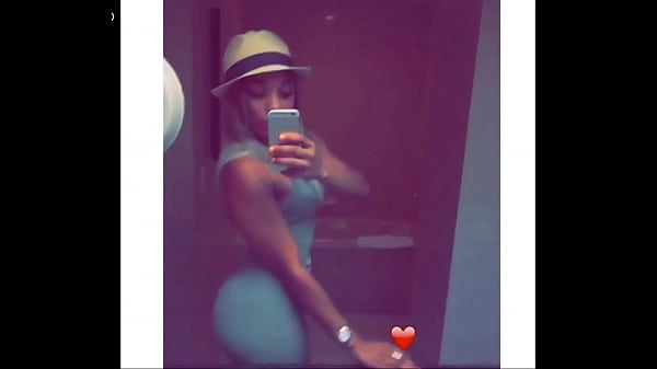 LightSkin Big Booty!